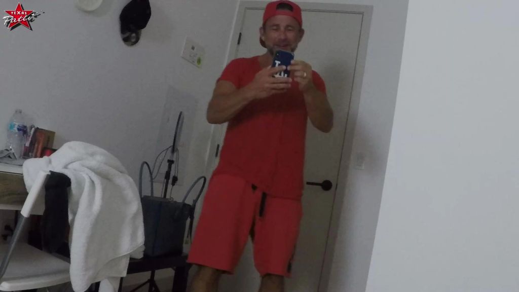sexy foto nr. 3 von Typen im Gym aufgerissen
