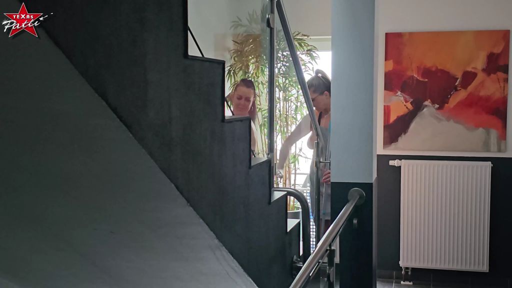 sexy foto nr. 1 von Die Putzschlampen. Durchgefickt und vollgespritzt