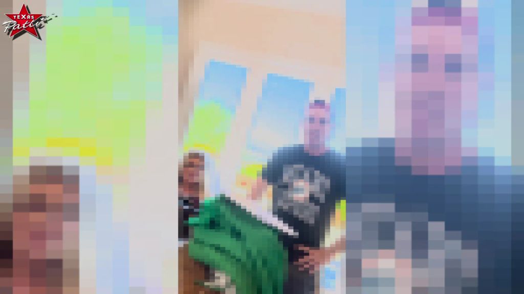 sexy foto nr. 4 von Behind the scenes. Die Schlampen-Hochzeit
