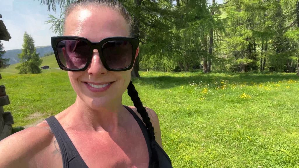 sexy foto nr. 1 von Die Alm ruft