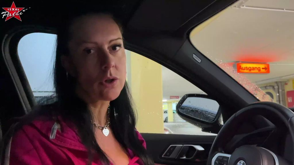 sexy foto nr. 1 von Die Führerscheinprüfung