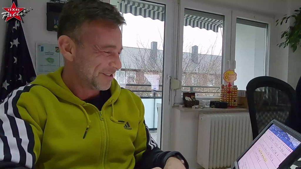 sexy foto nr. 1 von Porno oder Comedy?