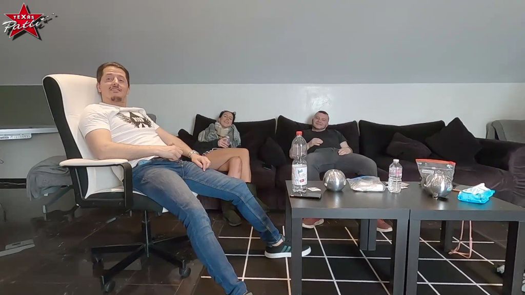 sexy foto nr. 2 von Behind the scenes – vollgespritzt