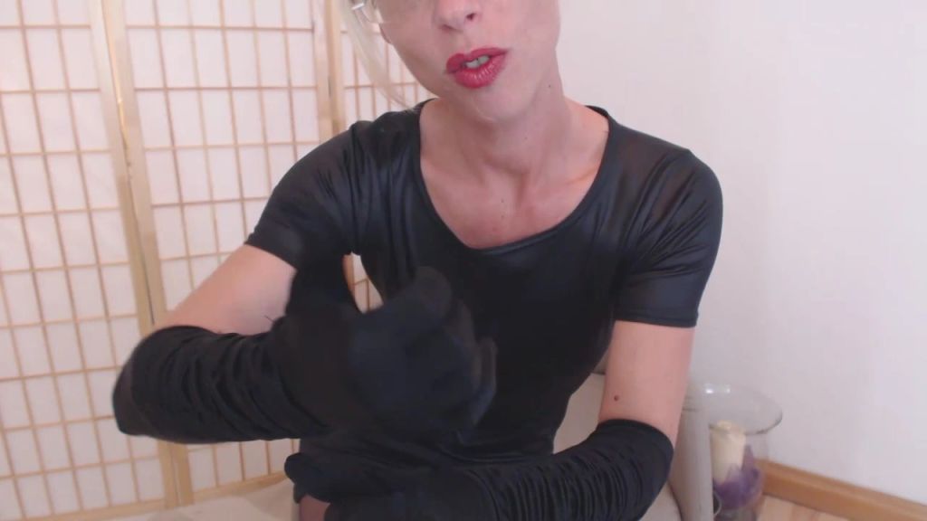 Vorschaubild 8 zum Video „Sanfte Satin Wichsanleitung“