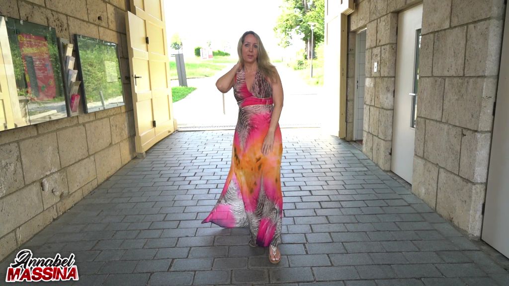 sexy foto nr. 1 von Sperma verschmierter Fotze auf der Party