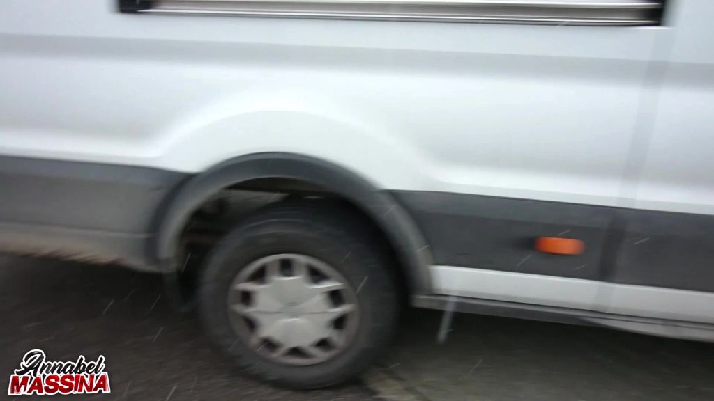 sexy foto nr. 2 von Wilsch mi Figga? Freifick aufm Parkplatz