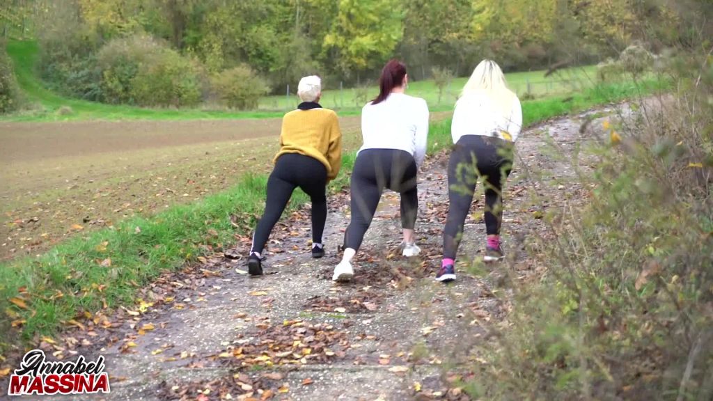 sexy foto nr. 1 von Voyeur und 3 geile Fickspalten