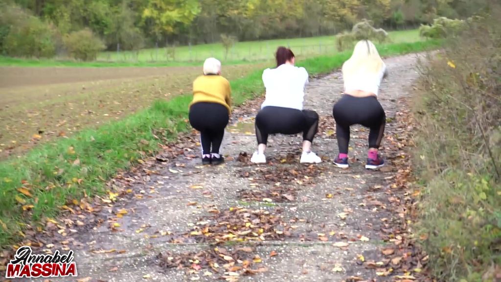 sexy foto nr. 2 von Voyeur und 3 geile Fickspalten