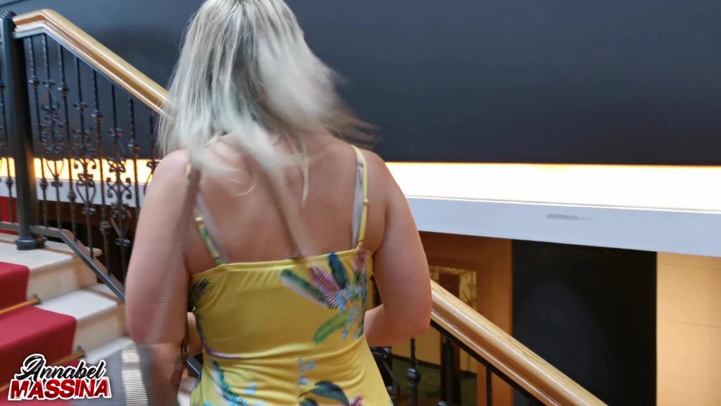 sexy foto nr. 2 von Fremdfick während meine Freundin nebenan chillt