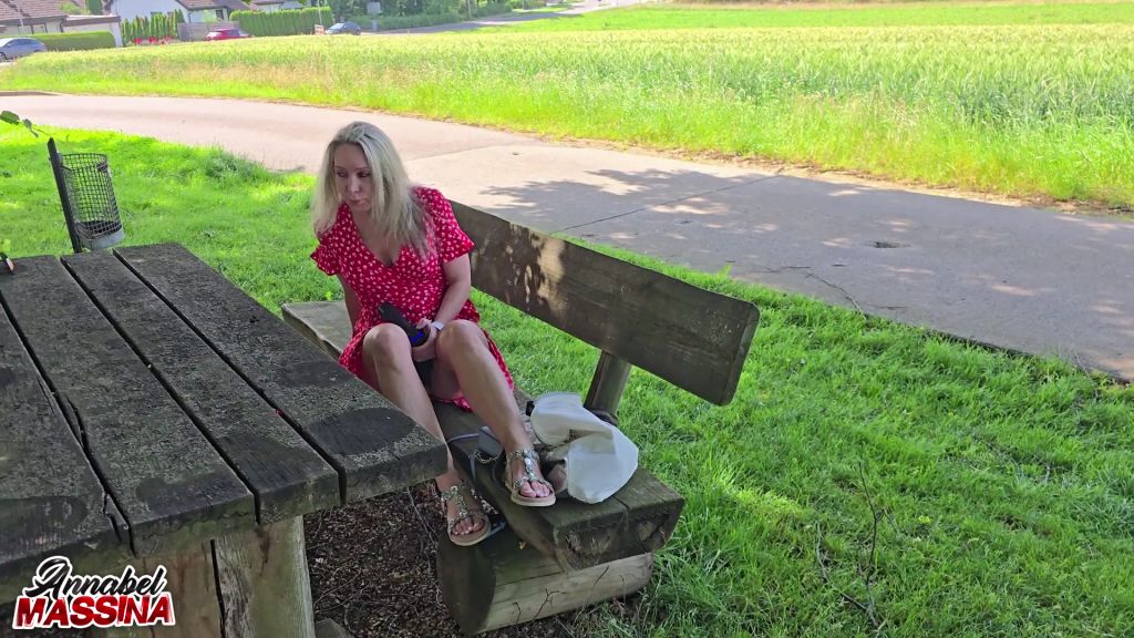 sexy foto nr. 6 von Hardcore Public Orgasmus 12.000 U. für die Milf Fotze