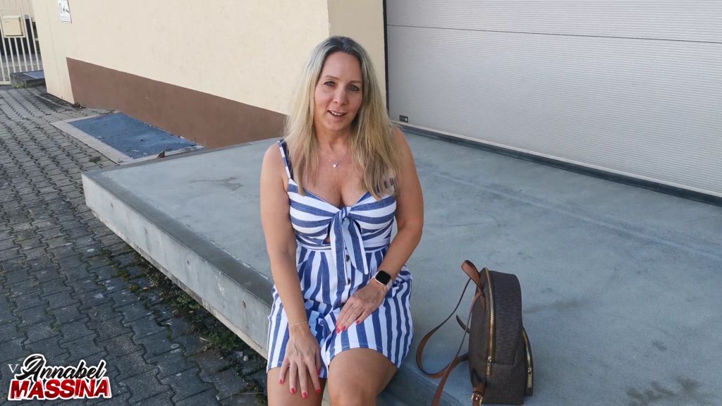 sexy foto nr. 2 von OMG! Alle wissen es! Fick du sie nun endlich auch
