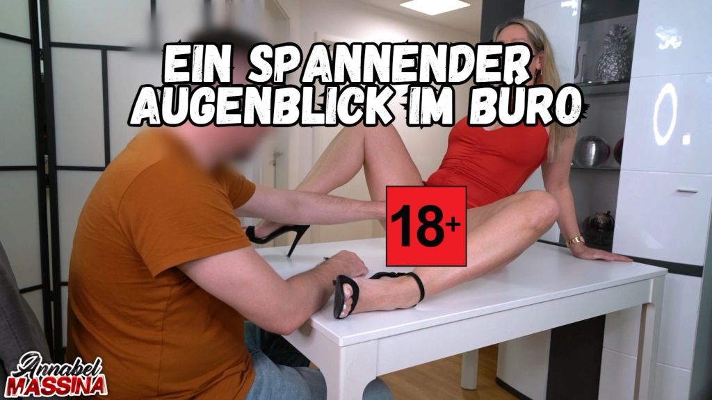 Milf Ficker bumst mich im Büro durch
