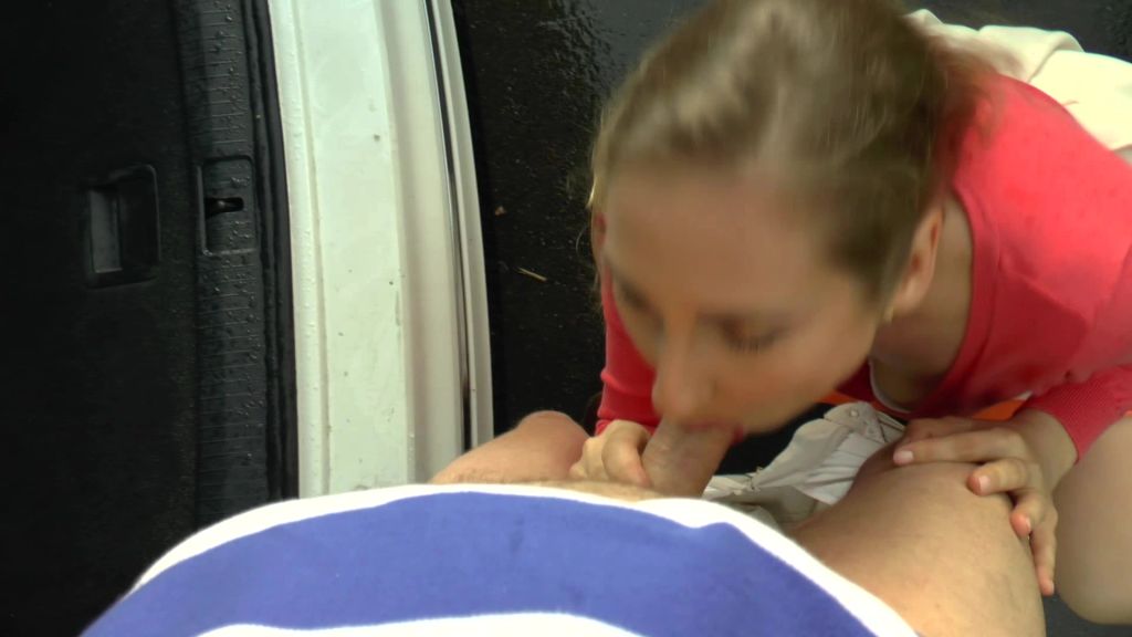 sexy foto nr. 9 von Eine schnelle Nummer am Parkplatz