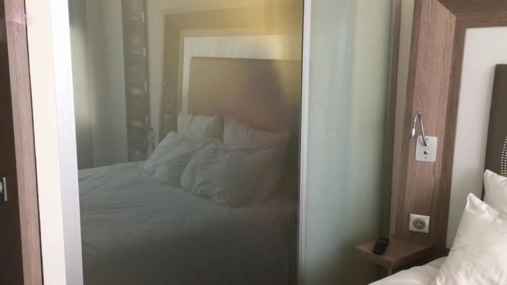 Magic Hotel FUCK-Date