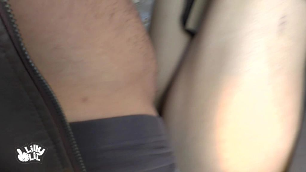 sexy foto nr. 7 von Back to Public- Der kalte Outdoor ParkplatzFick