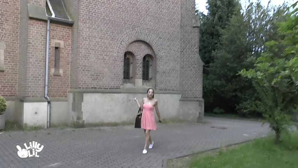 sexy foto nr. 2 von EXXX vor der KXXX zum Fick
