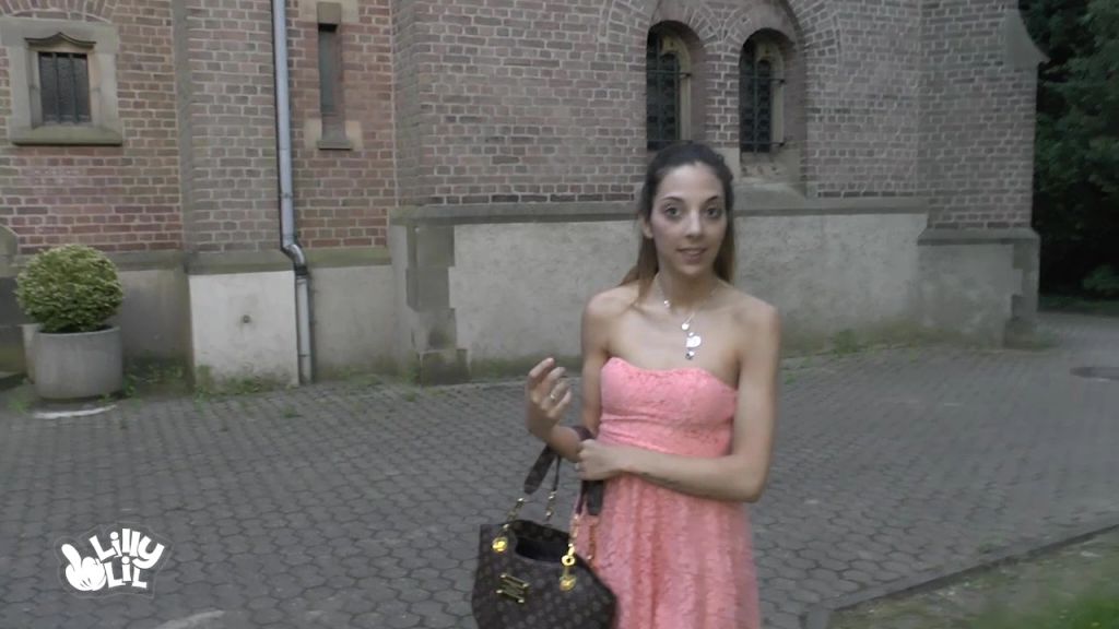 EXXX vor der KXXX zum Fick