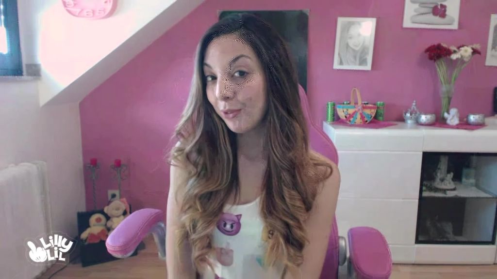 sexy foto nr. 3 von Lilly Lil Welcome