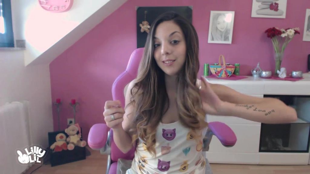 sexy foto nr. 10 von Lilly Lil Welcome