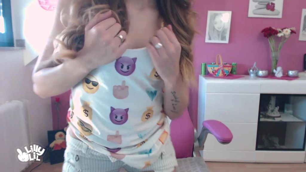 sexy foto nr. 6 von Lilly Lil Hotclip