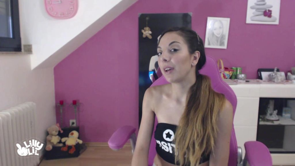 sexy foto nr. 7 von Lilly Lil Welcome Clip