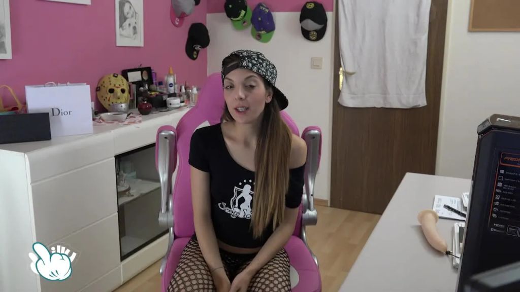 sexy foto nr. 2 von Lilly Lil WElcome Clip August