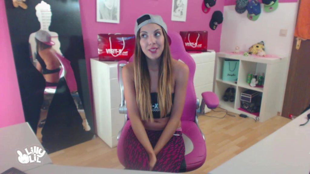 sexy foto nr. 7 von Hi bei Lilly Lil