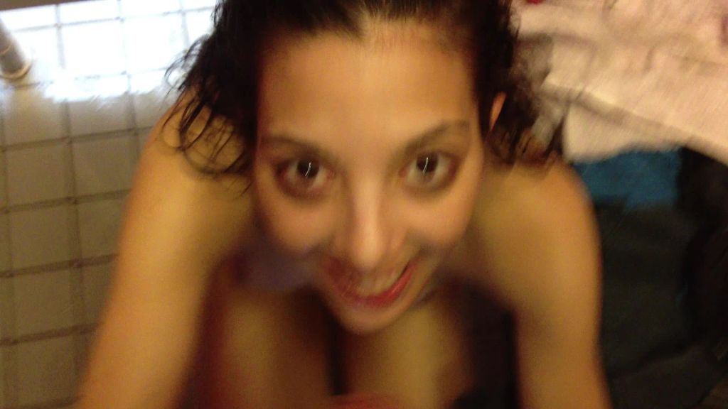 sexy foto nr. 1 von Speedblow in der Schwimmbadumkleide