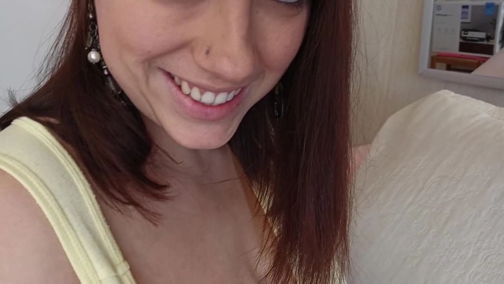 sexy foto nr. 4 von Fanny an der "Melkmaschine"