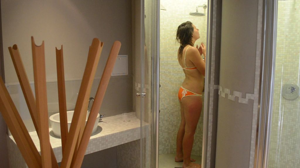 sexy foto nr. 2 von Vicky nach dem Sport :)