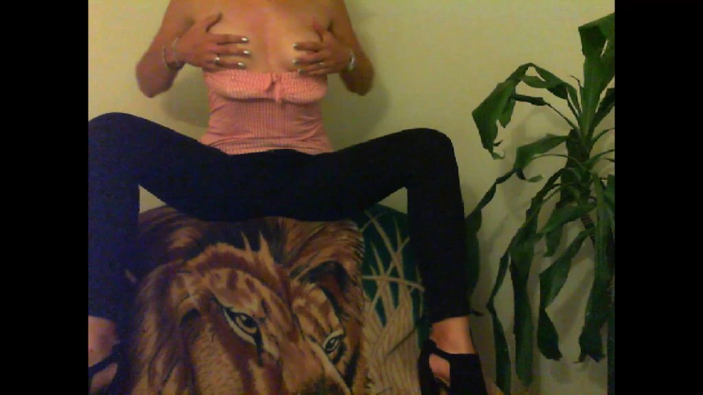 sexy foto nr. 3 von Vicky in Jeans und Heels