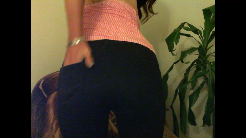 sexy foto nr. 7 von Vicky in Jeans und Heels