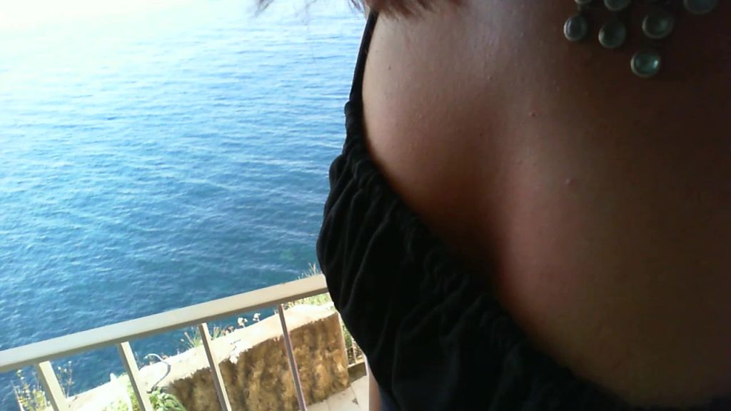 sexy foto nr. 7 von Vicky im Hotel 2