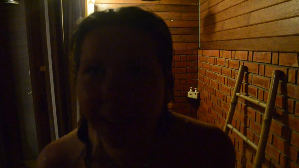 sexy foto nr. 1 von Vicky duscht nackt^^