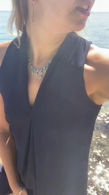 sexy foto nr. 5 von Vickys Geburtstagsorgasmus