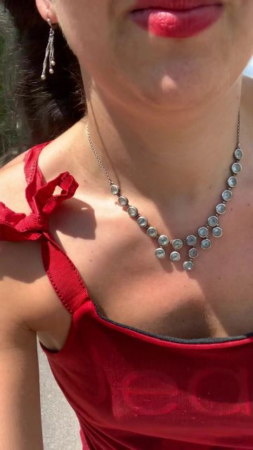 sexy foto nr. 5 von Vicky lustvoll beim Inlinern