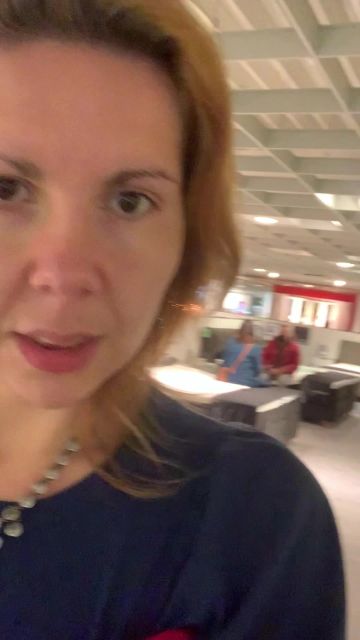 sexy foto nr. 7 von Vicky im Möbelhaus