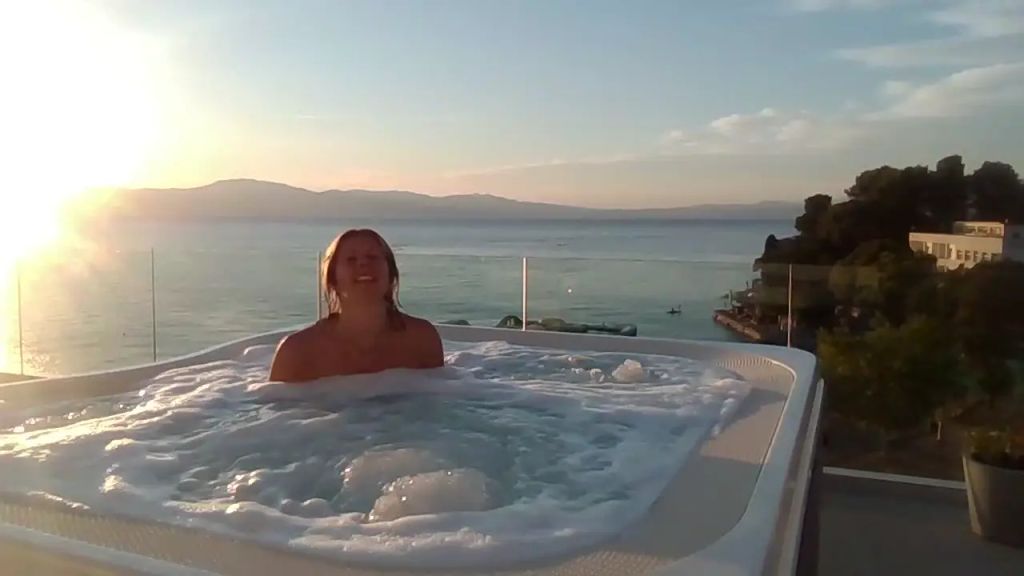 sexy foto nr. 3 von Vicky im Wellnessbereich
