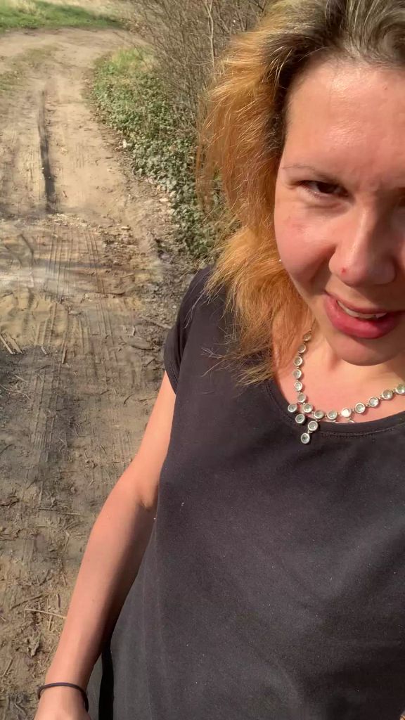 sexy foto nr. 2 von Vickys 1. und einziges?! NS-Video