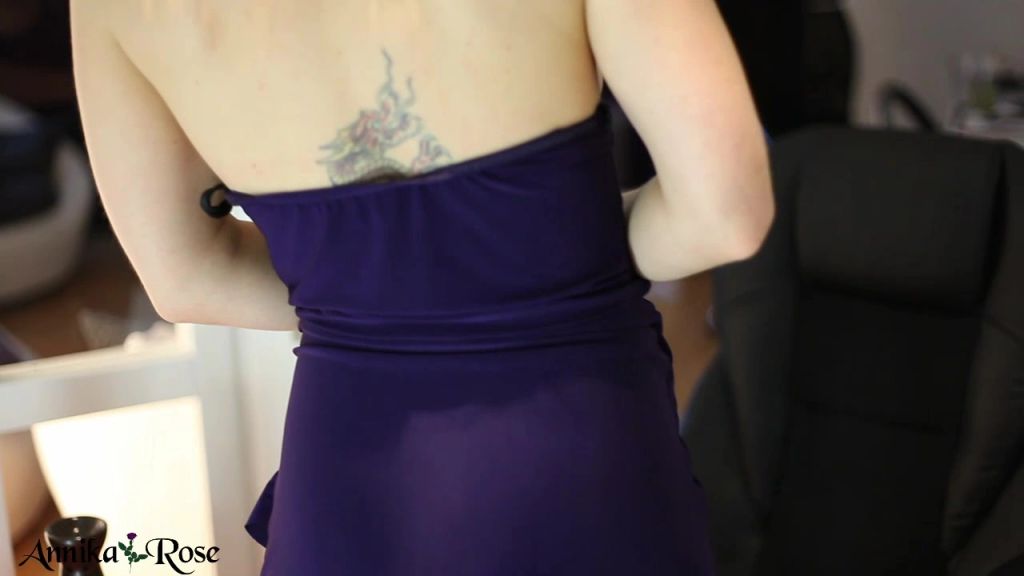 sexy foto nr. 5 von 5.Türchen ~ Nägel lackiert