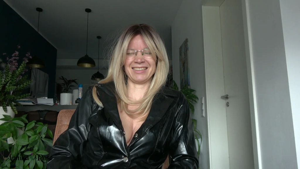 sexy foto nr. 7 von Du frist, was ich dir vorsetze!