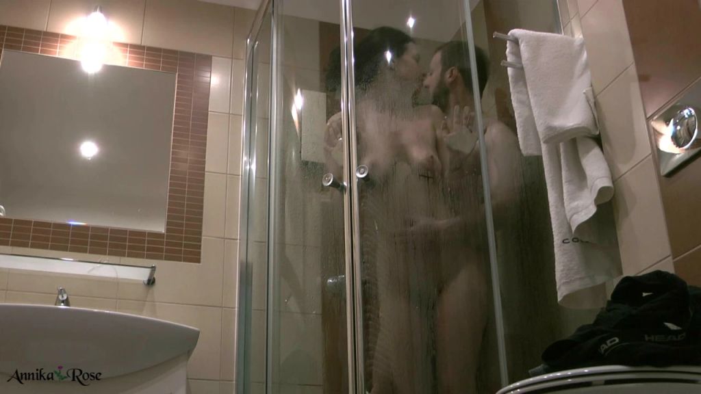 sexy foto nr. 8 von Im Hotel den Portier vernascht