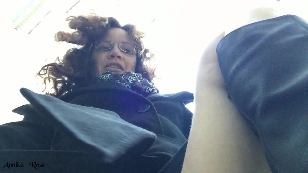sexy foto nr. 9 von Beim Weihnachtsshoppen überrascht