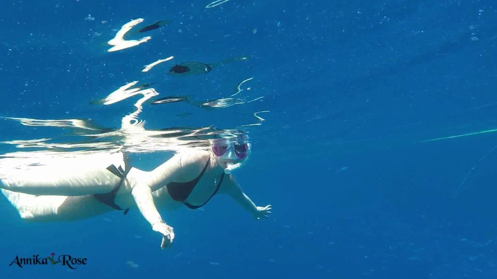 sexy foto nr. 2 von Der Unterwasser Orgasmus