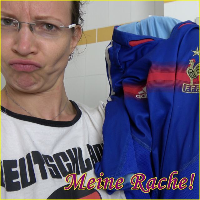 RACHE! Der EM Piss aufs Shirt!