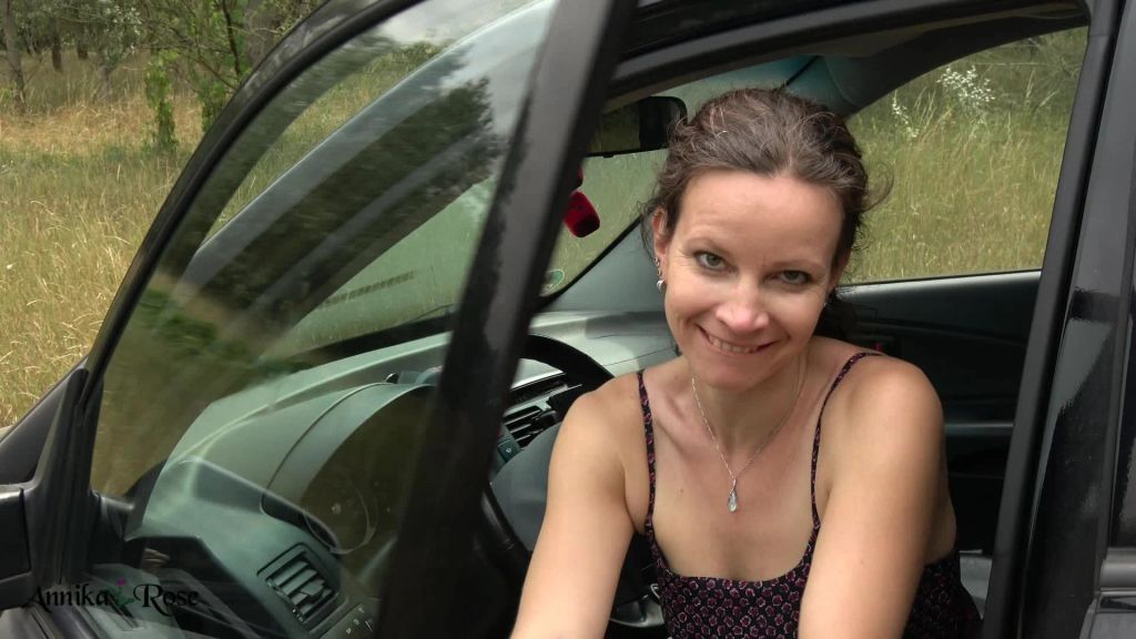 sexy foto nr. 4 von Ich lecke die Autoscheibe
