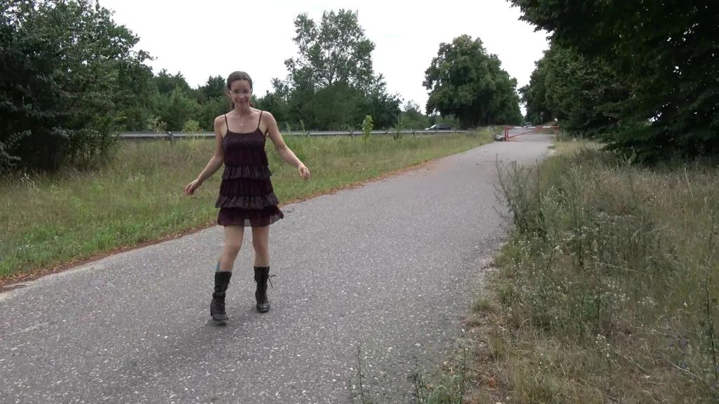sexy foto nr. 4 von Flashing unten rum