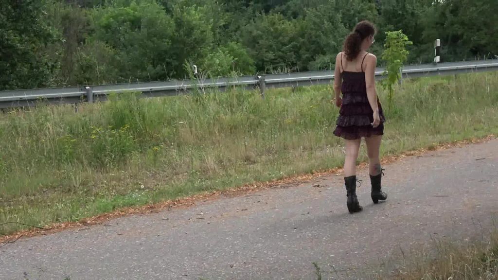 sexy foto nr. 6 von Flashing unten rum