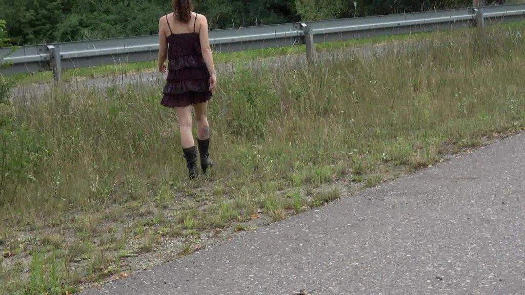sexy foto nr. 8 von Flashing unten rum