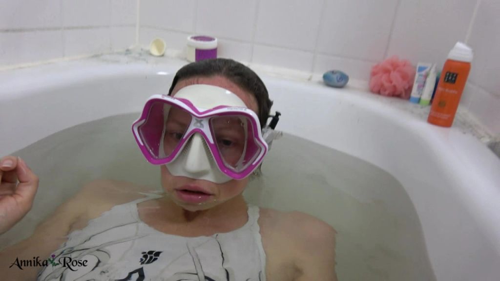 sexy foto nr. 3 von Wie lange halte ich es unter Wasser aus?